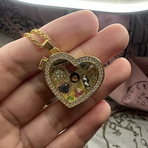 Source Unknown Gold Heart Charm Necklace